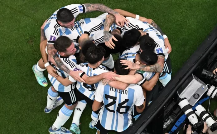 Argentina le ganó a México garra, actitud y Messi, las claves de un partido que demuestra que la selección está dispuesta a dar pelea